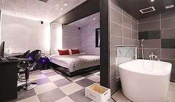 Hotel Foxy Motel Busan
