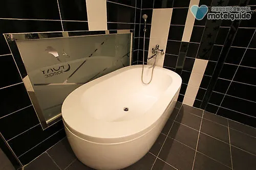 ** Hotel Foxy Motel Busan South Korea
